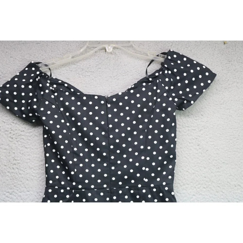 Polka Dot Off-Shoulder Midi Dress - Picture 6 of 8